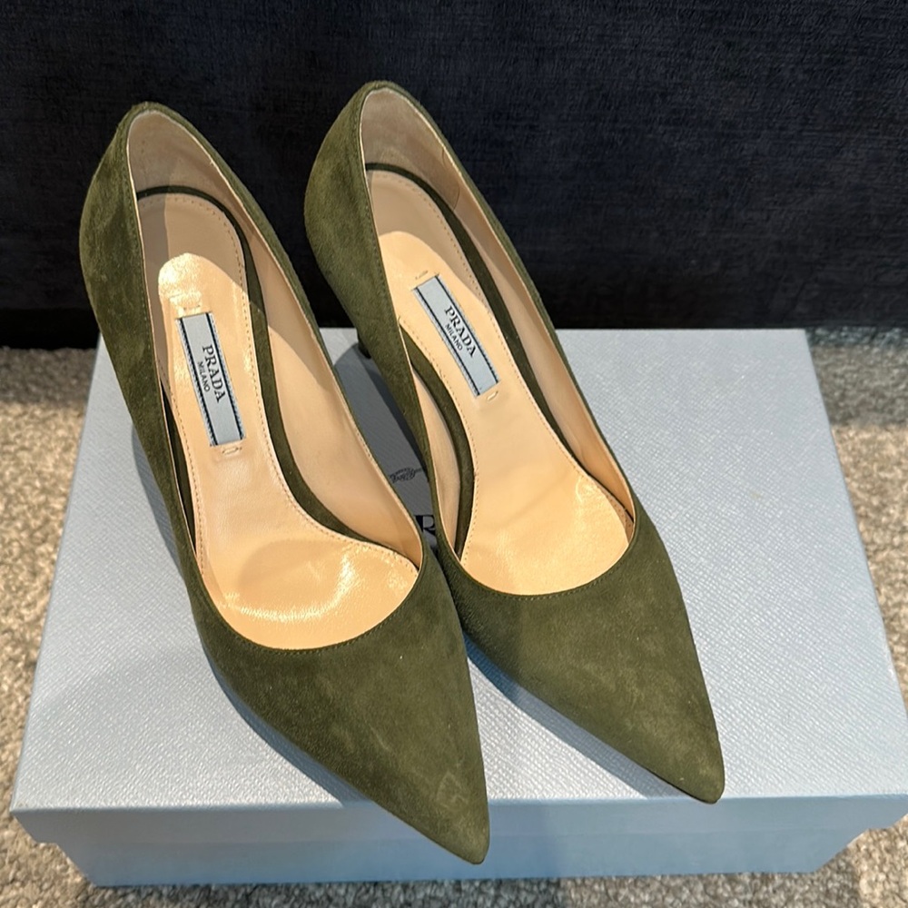 Prada suede heels in dark green